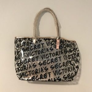NWT Clear Victoria’s secret tote with pouch